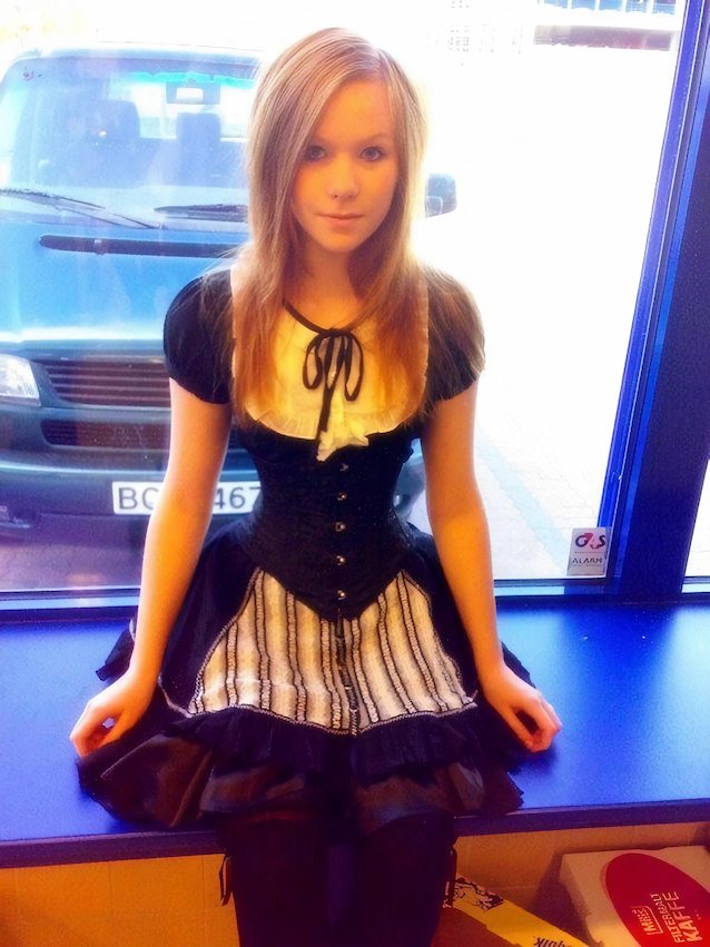 teen, corset, amatuer, cosplay