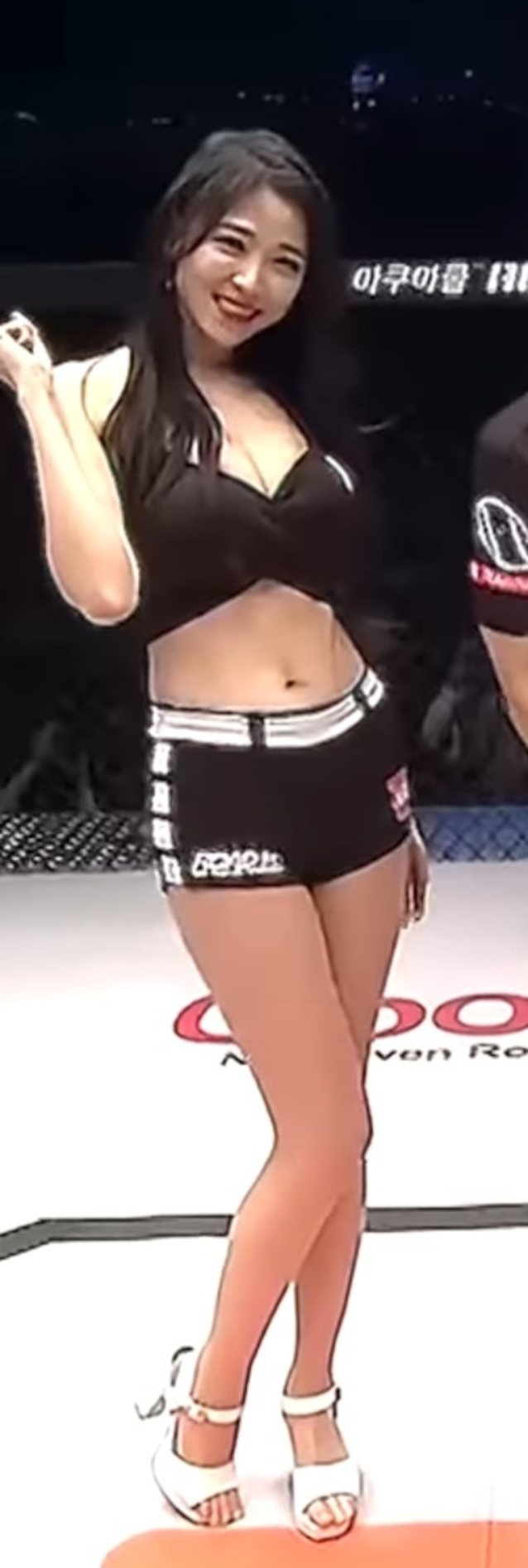 asian, big tits, big boobs, ring girl