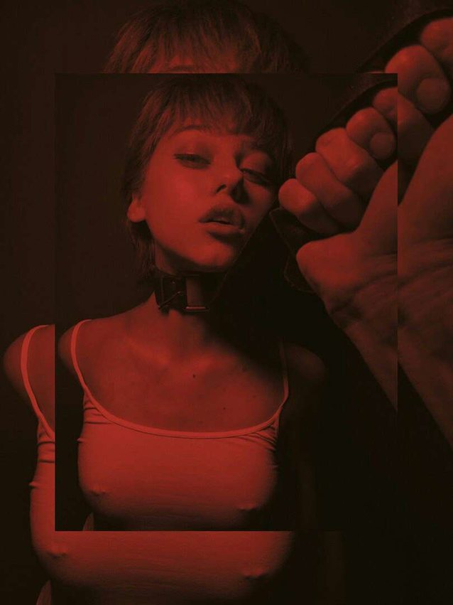 nipple piercing, short hair, red light, choker, collarbone