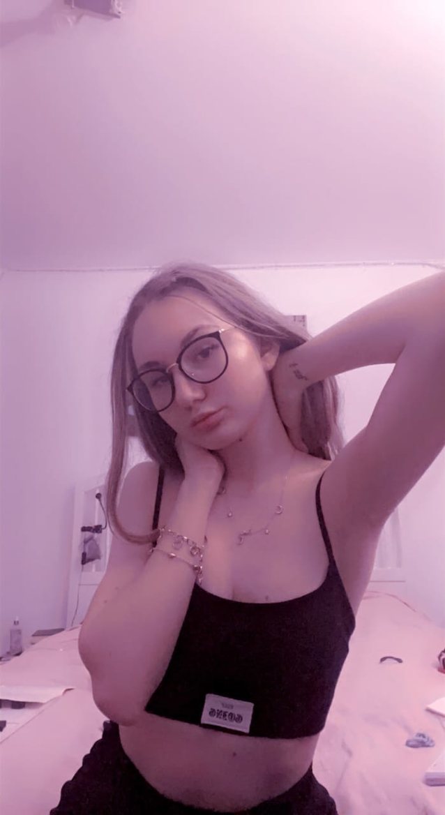 glasses, pink, blonde