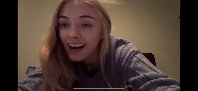 teen, flashing, blonde, twitch