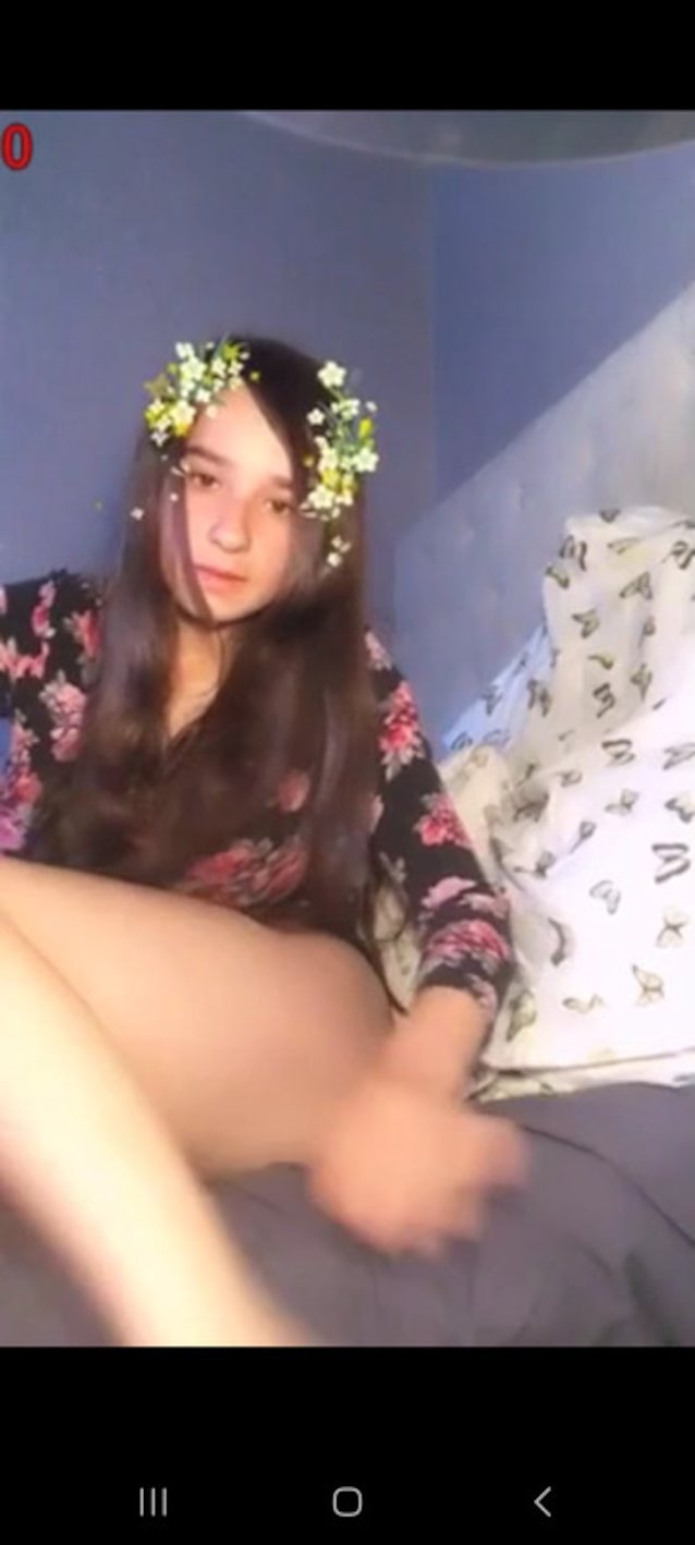 amateur teen camgirl