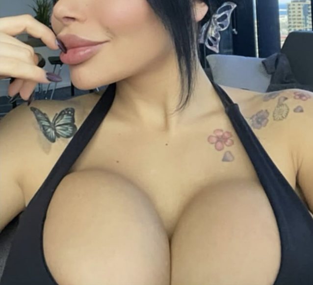 big tits big boobs bigass