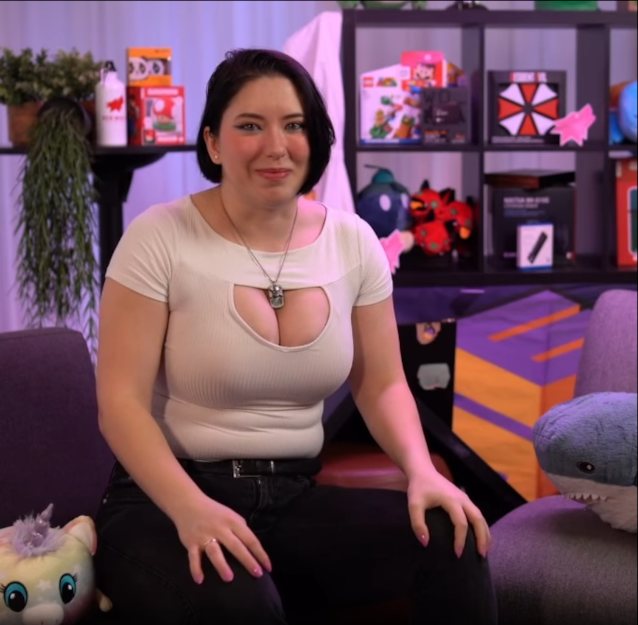 big tits slam piggy brunette