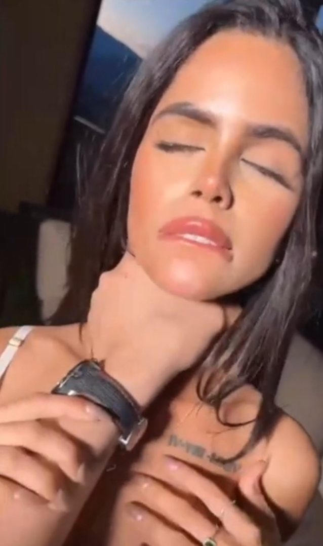 big tits latina big ass