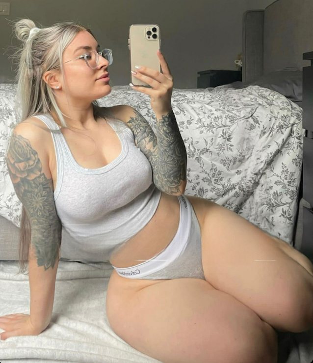 escort, tattoo, glasses, white, big ass