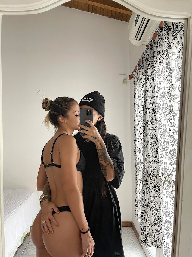 ass teen blonde