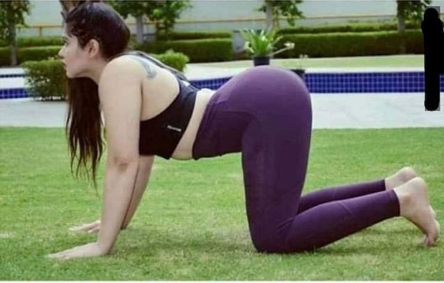 yoga pants, purple yoga pants, big ass, thick