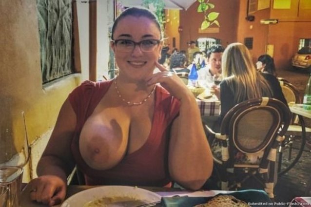 busty big tits big ass