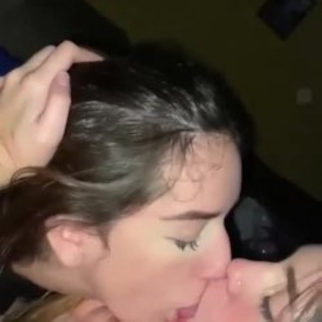 lesbians, kiss, kissing, threesome, lesbian