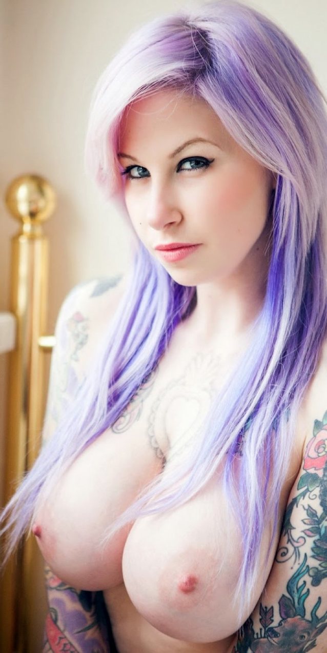 purple hair, big boobs, tattoos, alternative, suicide girl