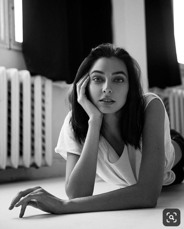 model eyes black and white