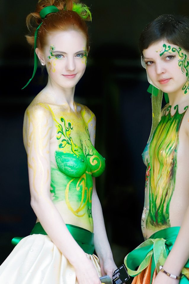 bodypaint, bodypainting, teen, white, pale