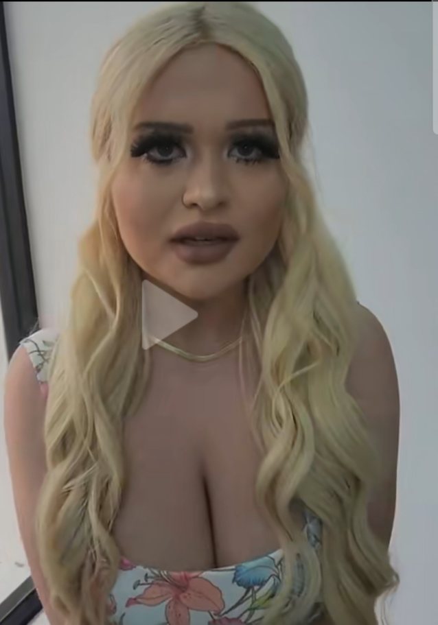 sexy blonde big eyes sexy lips