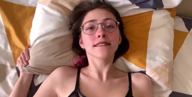 amateur, porn ad, glasses, camgirl