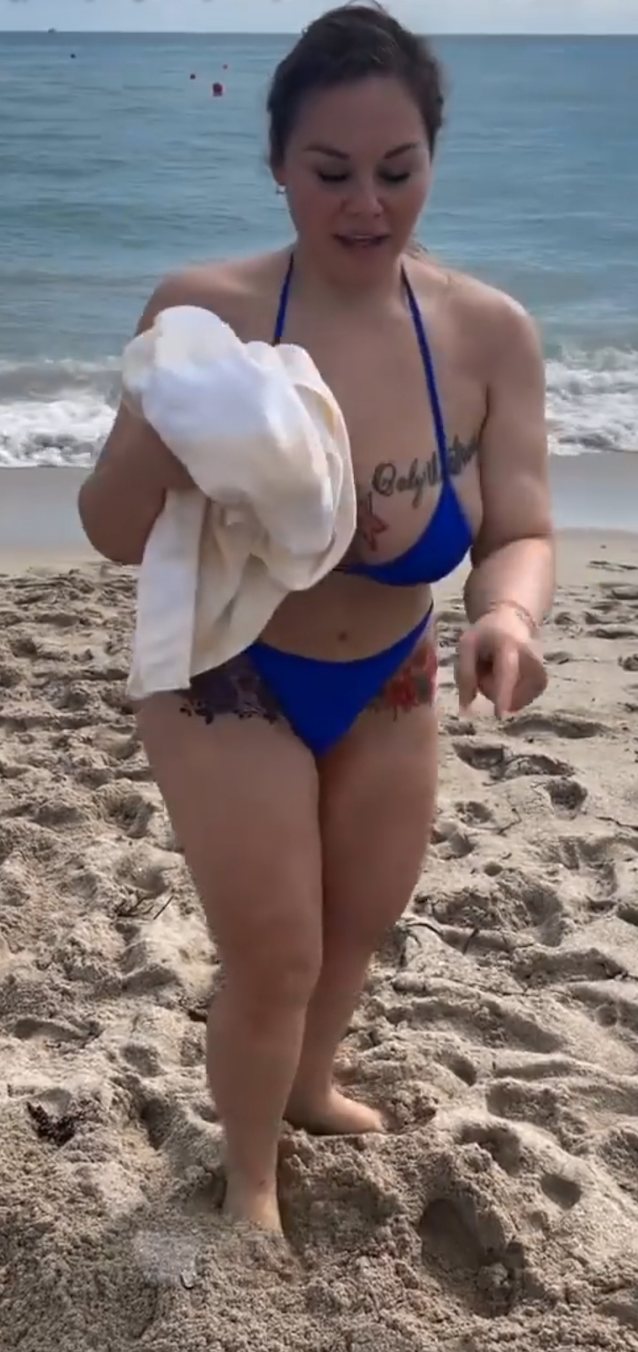 busty, tattoo, beach