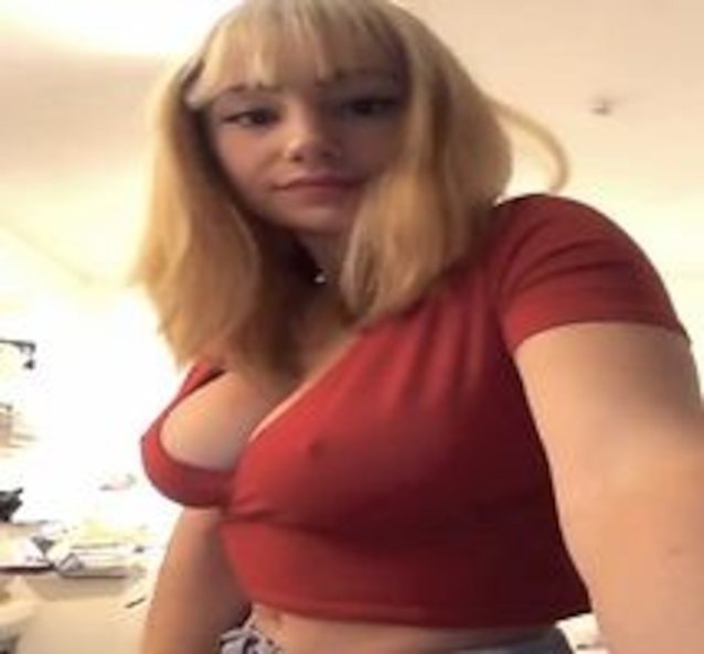 blonde, bangs, boobs, college