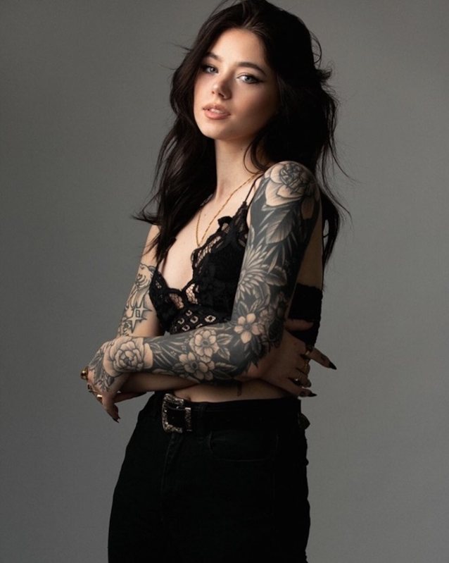 cute brunette, tattoos, boy girl sex