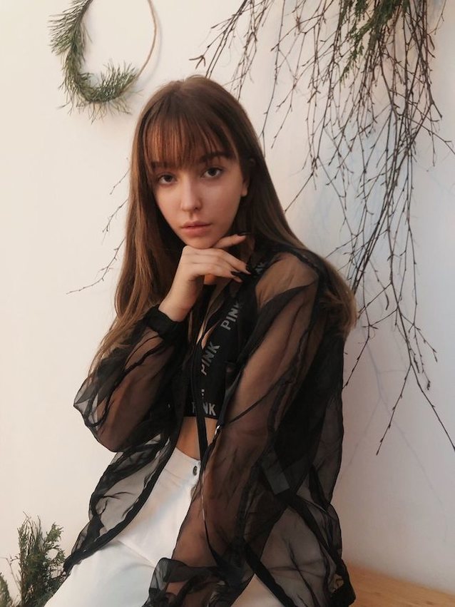 onlyfans influencer cute girl