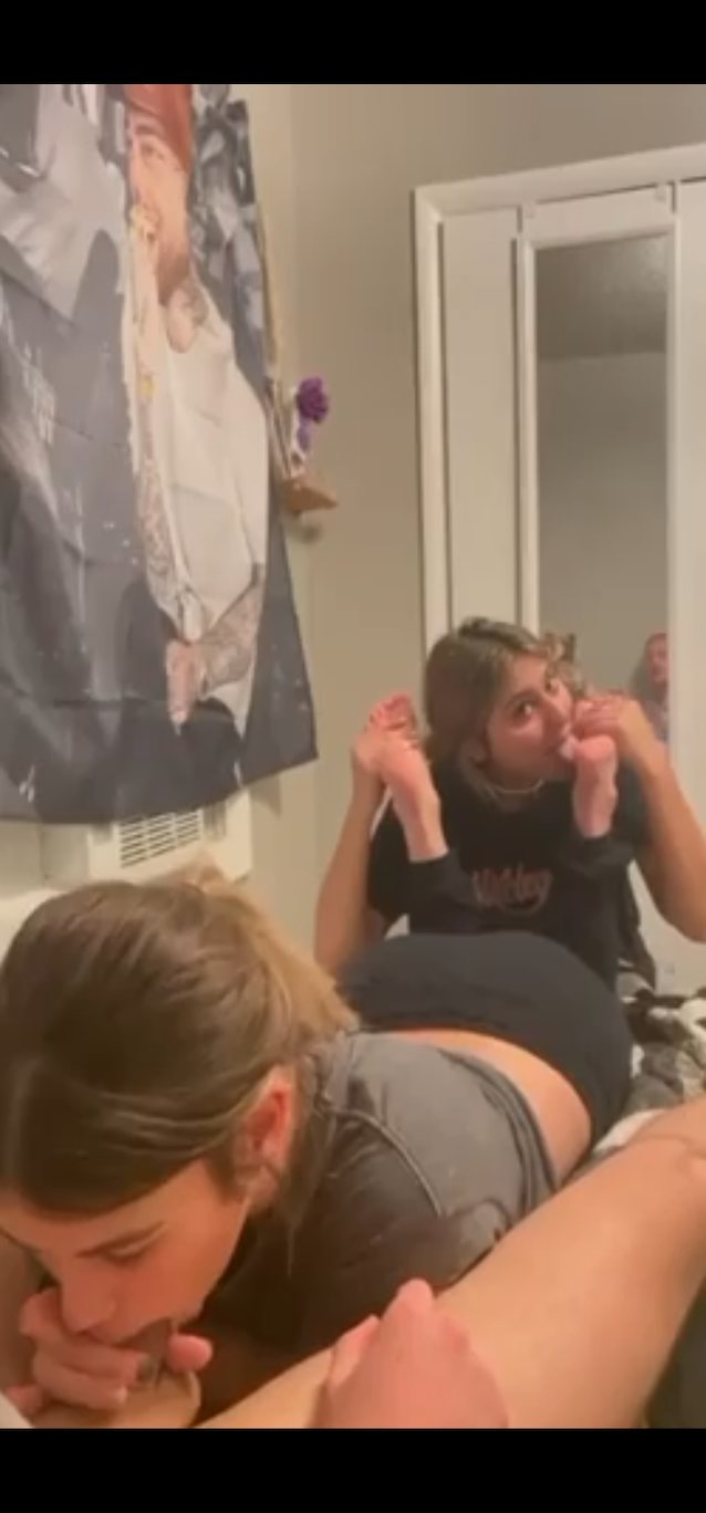 lesbian, feet, foot fetish, foot worship, blowjob