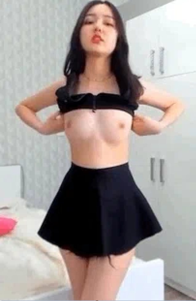 camgirl asian teen