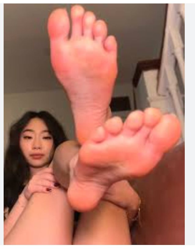 feet, asian, pose, casual, soles