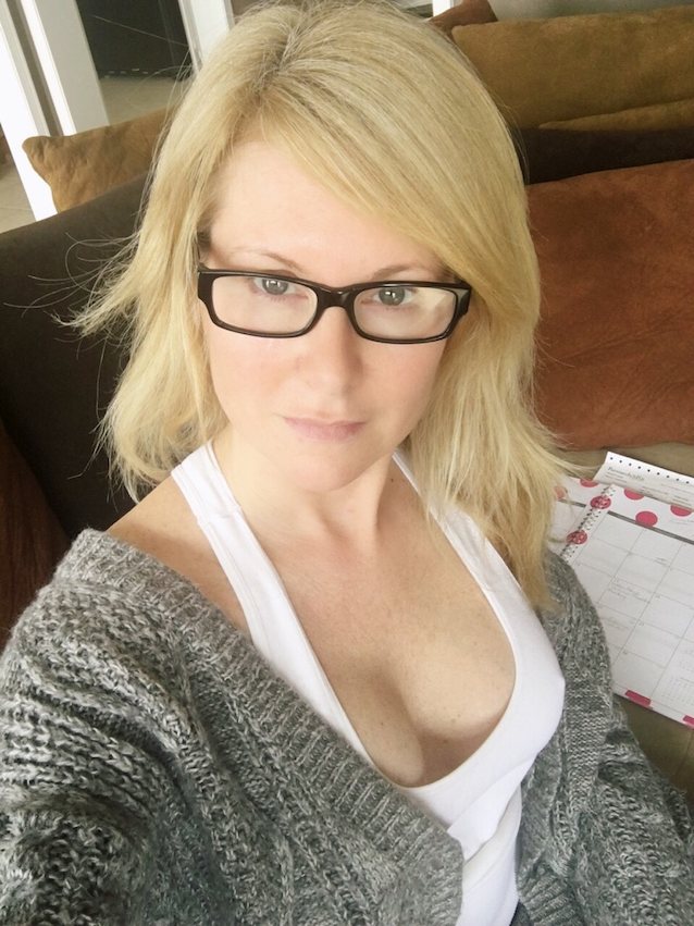 milf, blonde, mature, boobs, glasses