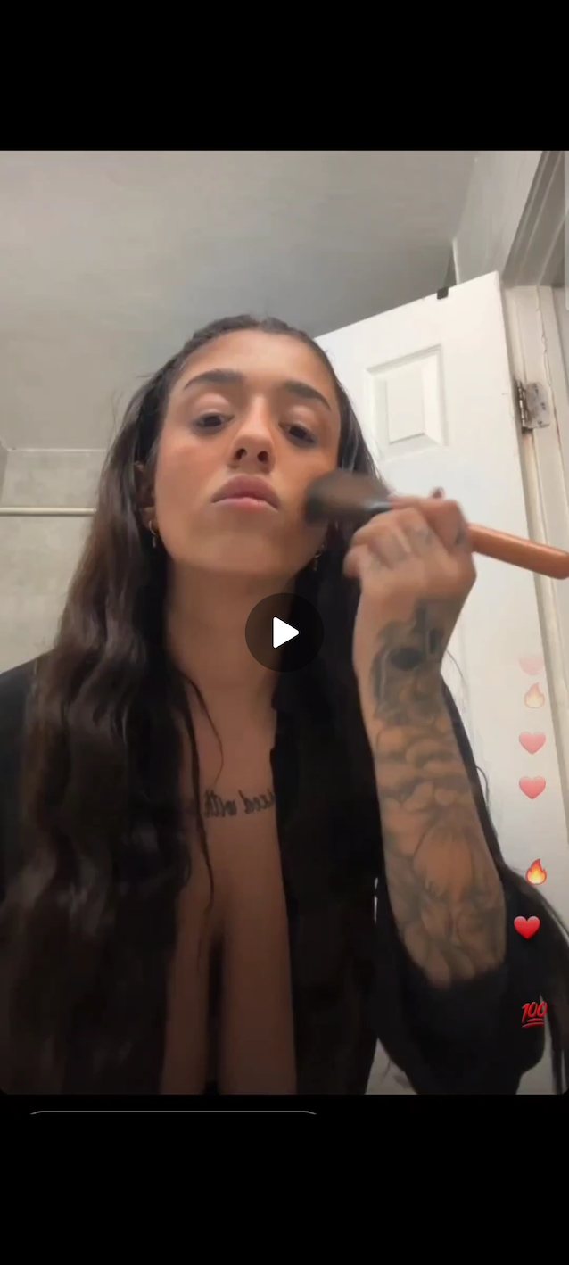 camgirl, live, big boobs, tattoo