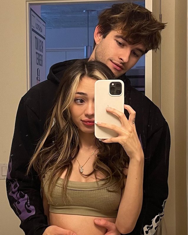 teen, petite, selfie, couple, tik tok