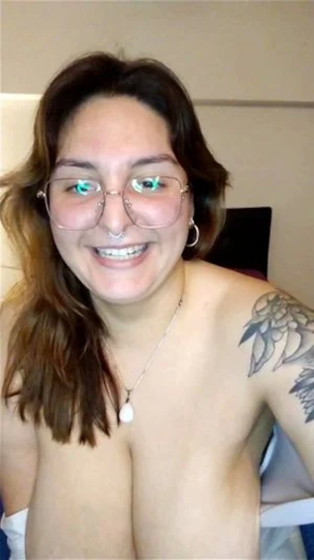 camgirl, latina, glasses, big tits, big boobs