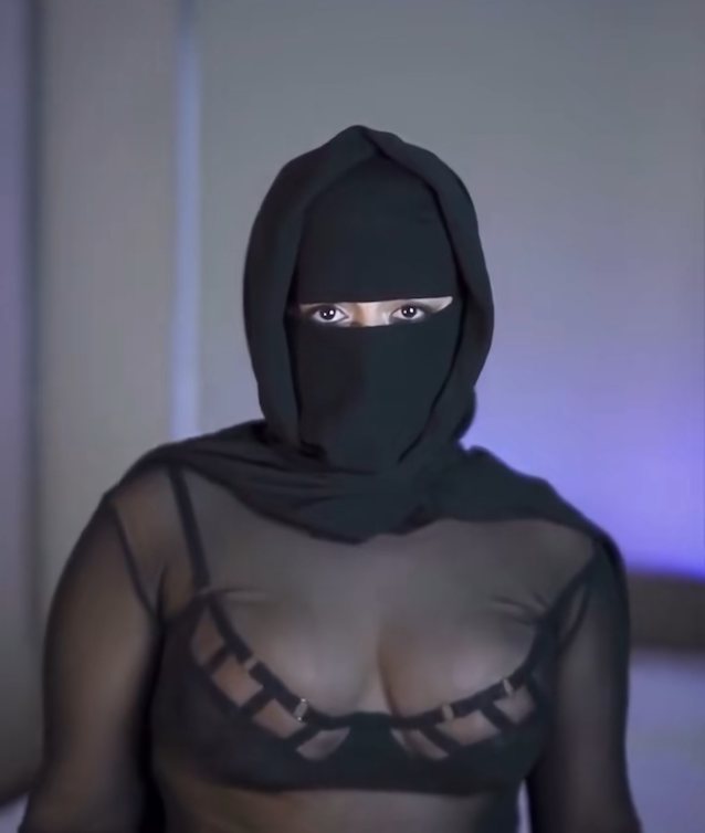 hijabi, hijab, boobs, thick, burqah