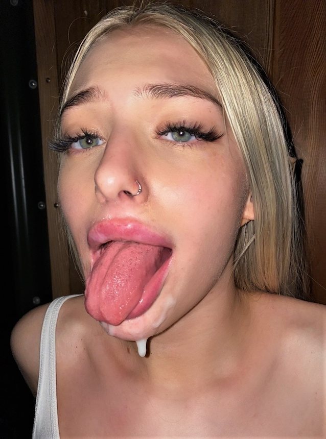 cumshot, cum, cum in mouth, blond, sexy