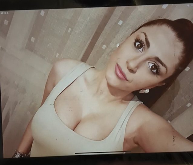 big tits cleavage hot