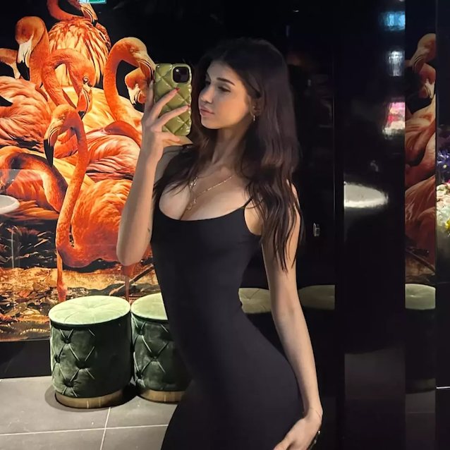 camgirl amateur petite