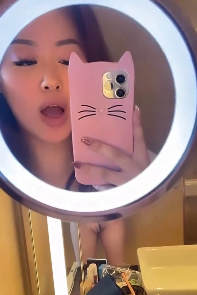 tiktok, asian, pussy flashing