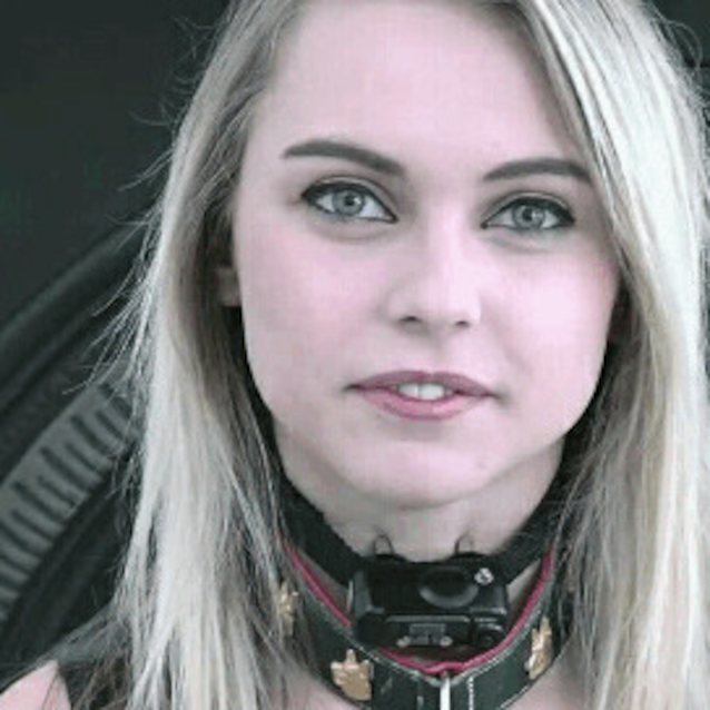 blonde, smile, shock collar