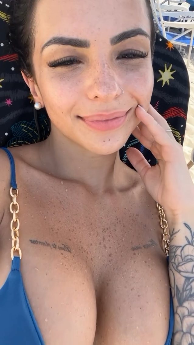 freckle, busty, onlyfans, model, cute