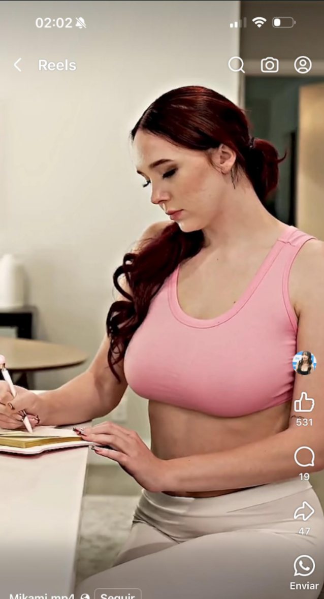 red hair, sport, leggins, reels, facebook