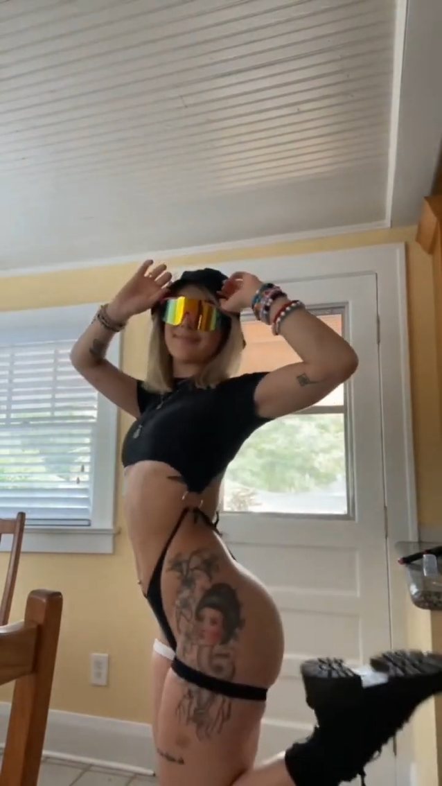 camgirl, tiktok, big ass