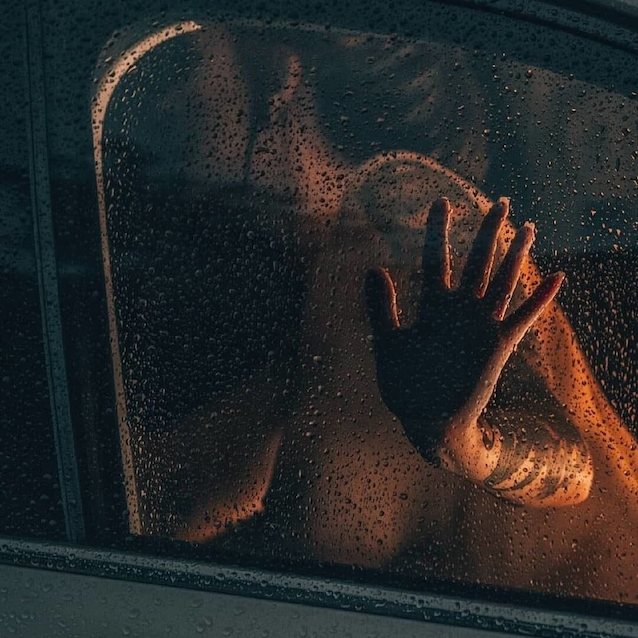 car voyeur rain