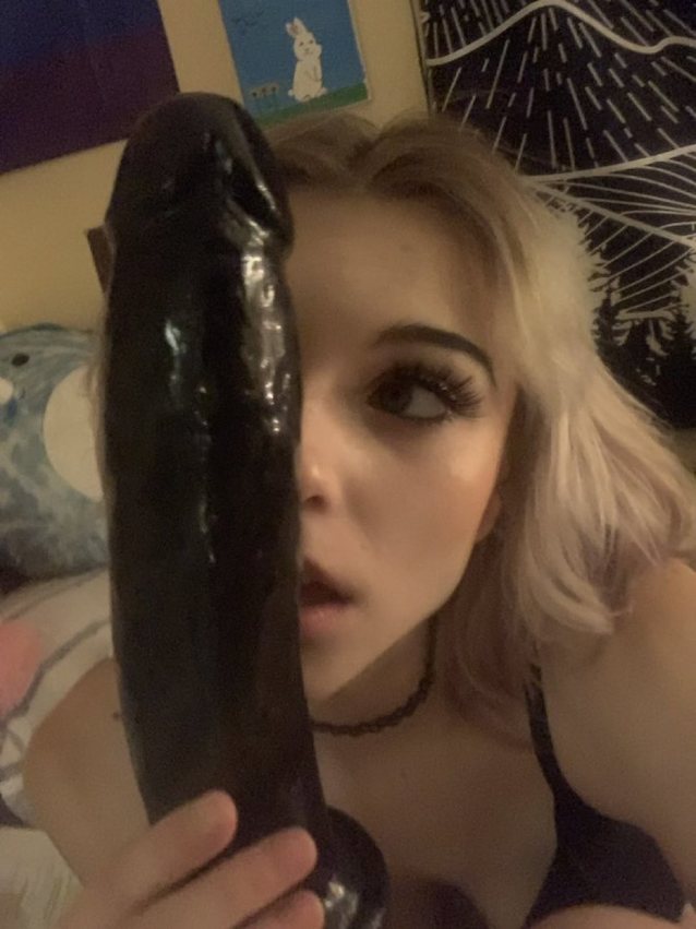 blonde teen dildo