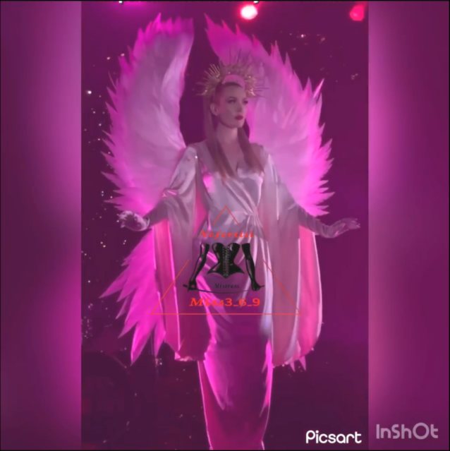 white woman angel costume cosplay