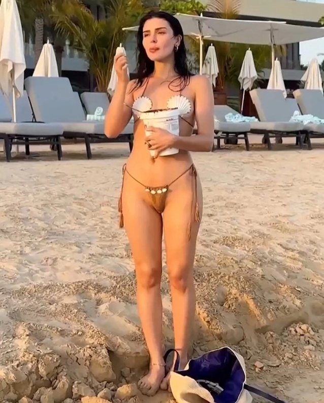 beautiful, beach, shaved, pussy, bikini