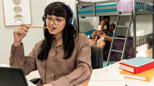 nerd, headset, shirt, brown, fringe