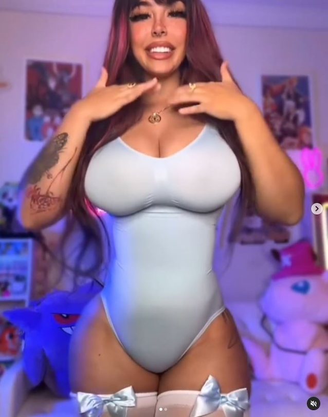 tattoos, camgirl, onlyfans, tiktok, cosplay