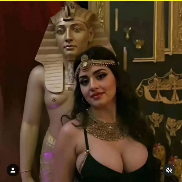busty milf cosplay