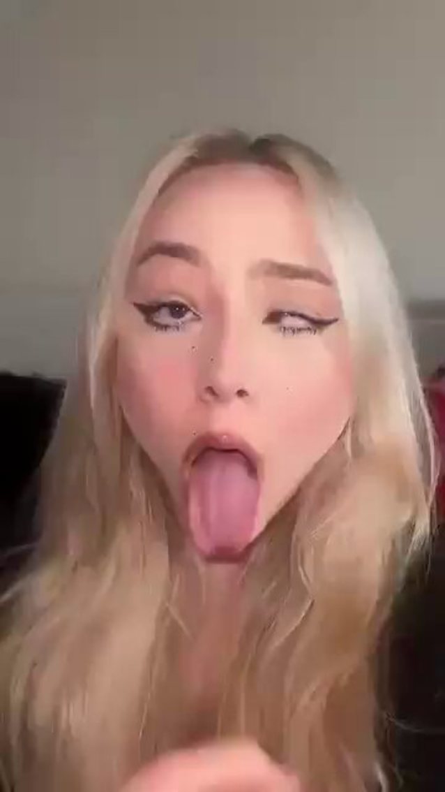 blonde, ahegao, song, stroking, smiling