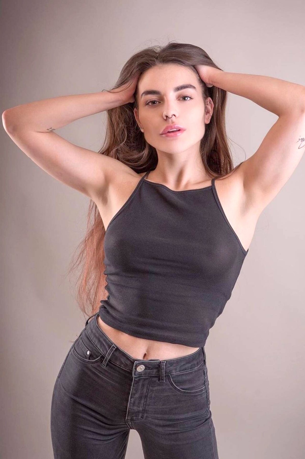 pretty brunette petite
