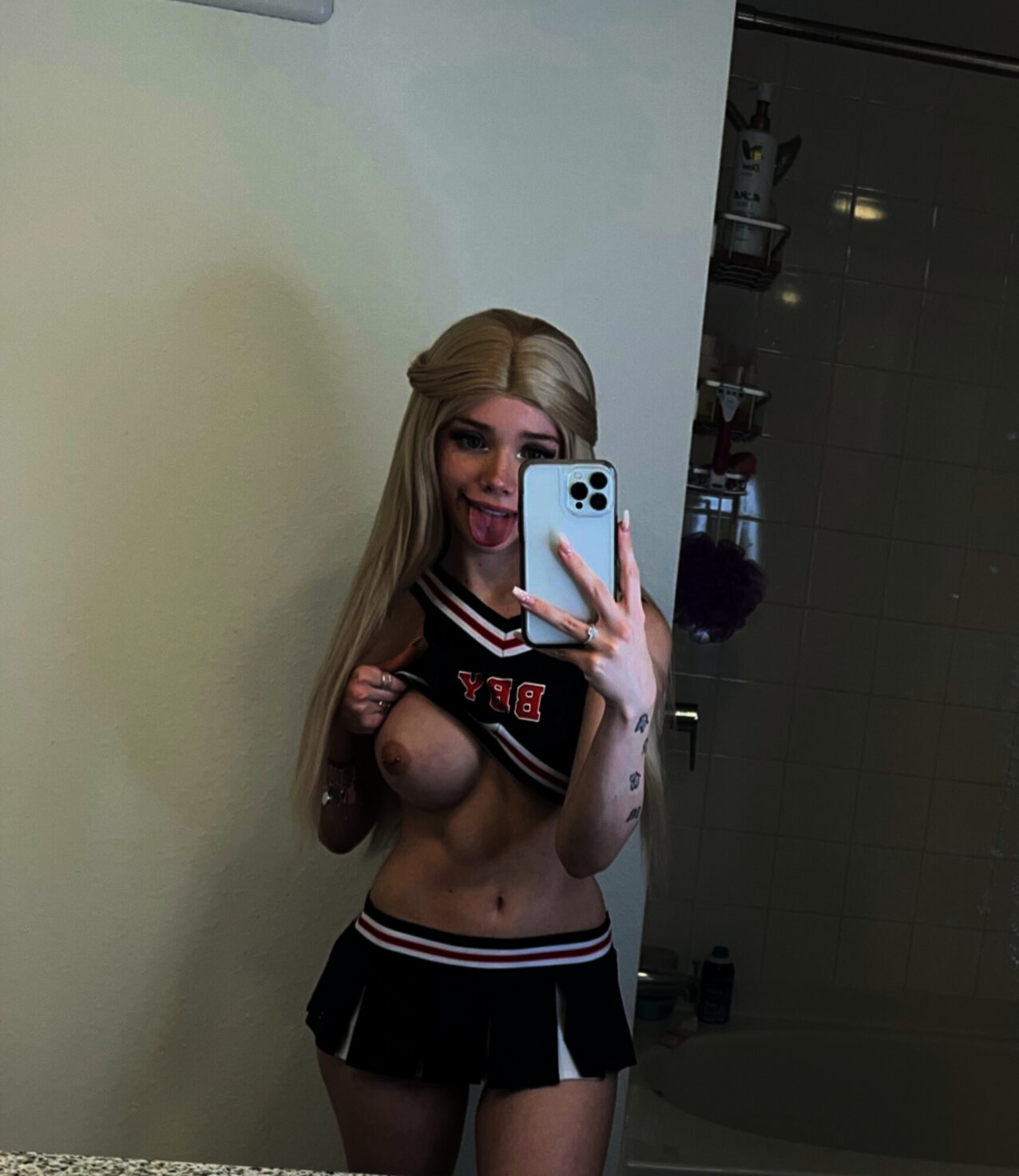 cheerleader teen sexy