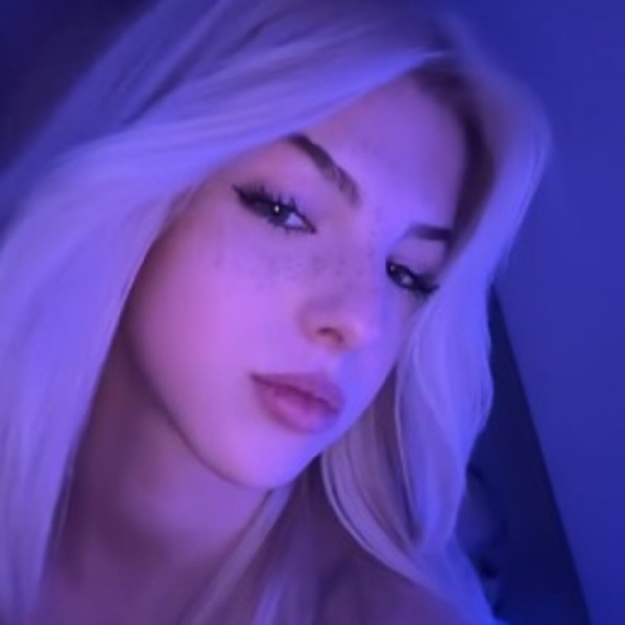 blonde hot long hair